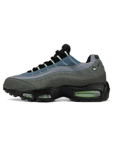 Green black and white air max 95 new arrivals