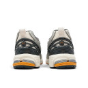 Оригінал New Balance 1906 White Grey Orange