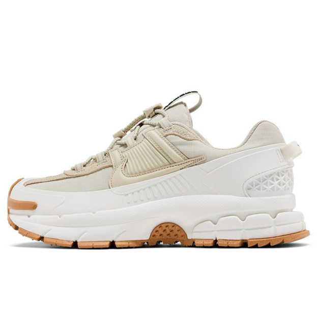 Nike Zoom Vomero Roam Winterized Sail Light Stone Gum HQ2181-100