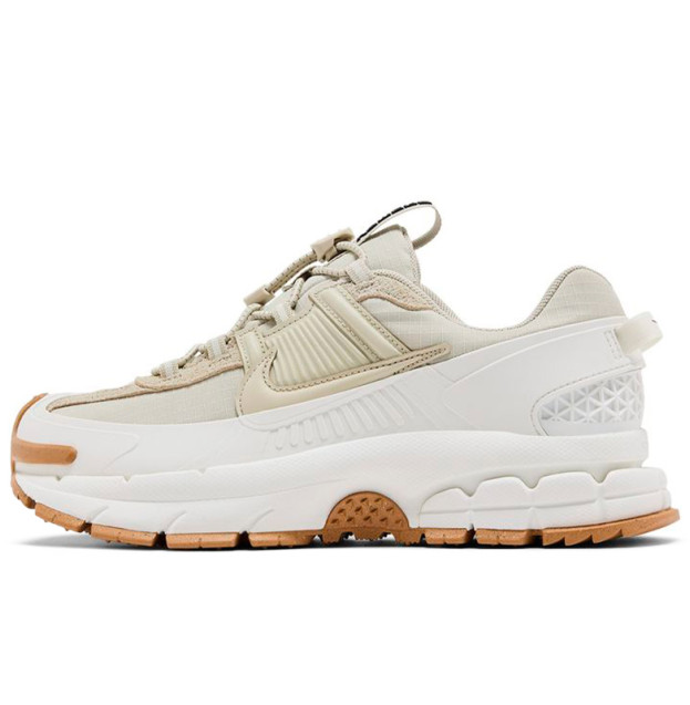 Nike Zoom Vomero Roam Winterized Sail Light Stone Gum HQ2181-100