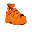 Сандалии UGG GoldenRise Platform Sandals Dark Apricot