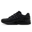 Купить New Balance 1906U Triple Black FKS2355856