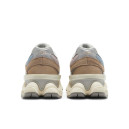 Оригінал New Balance 9060 Cherry Blossom Pack Mushroom