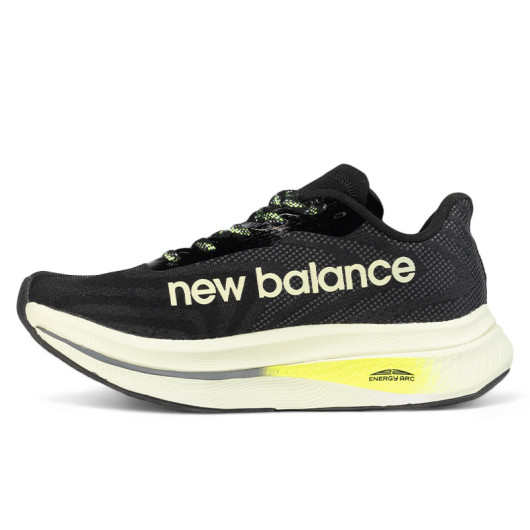 New Balance FuelCell SuperComp Trainer V2 Black Beige Yellow