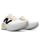 Кроссовки New Balance FuelCell Supercomp Elite V4 White