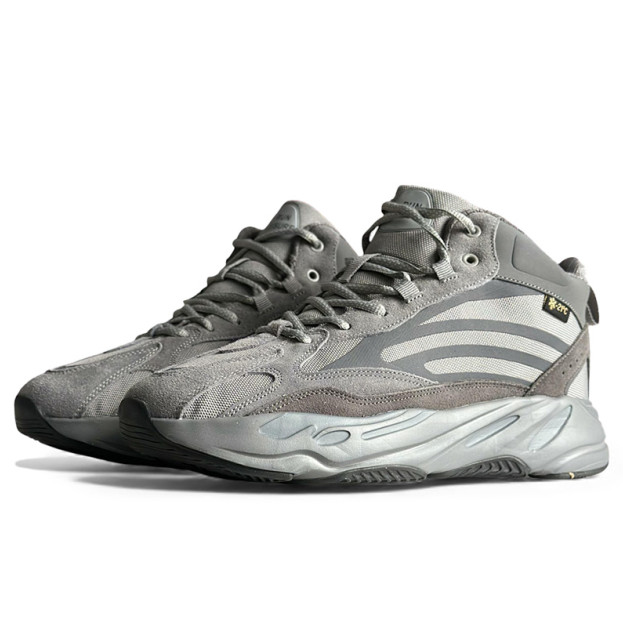 Adidas Yeezy Boost 700 Grey З ХУТРОМ