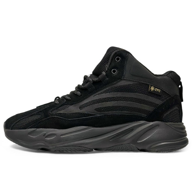 Adidas Yeezy Boost 700 Black З ХУТРОМ