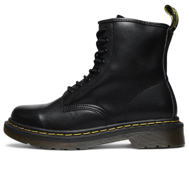 Dr. Martens 1460 Smooth Leather Lace Up Boots Black Two С МЕХОМ