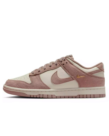 Nike Dunk Low Malt Mini Swoosh