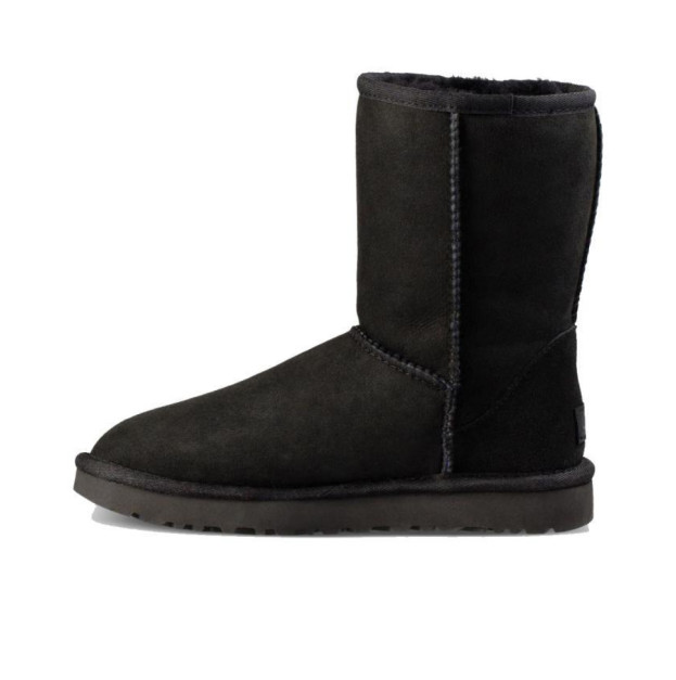 UGG Classic Short Black