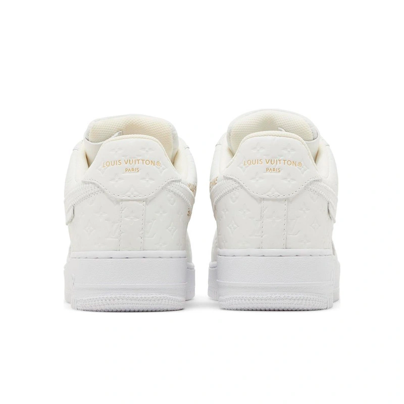 Nike Air Force 1 Low x Louis Vuitton Triple White 1A9V FKS2350223 Footers