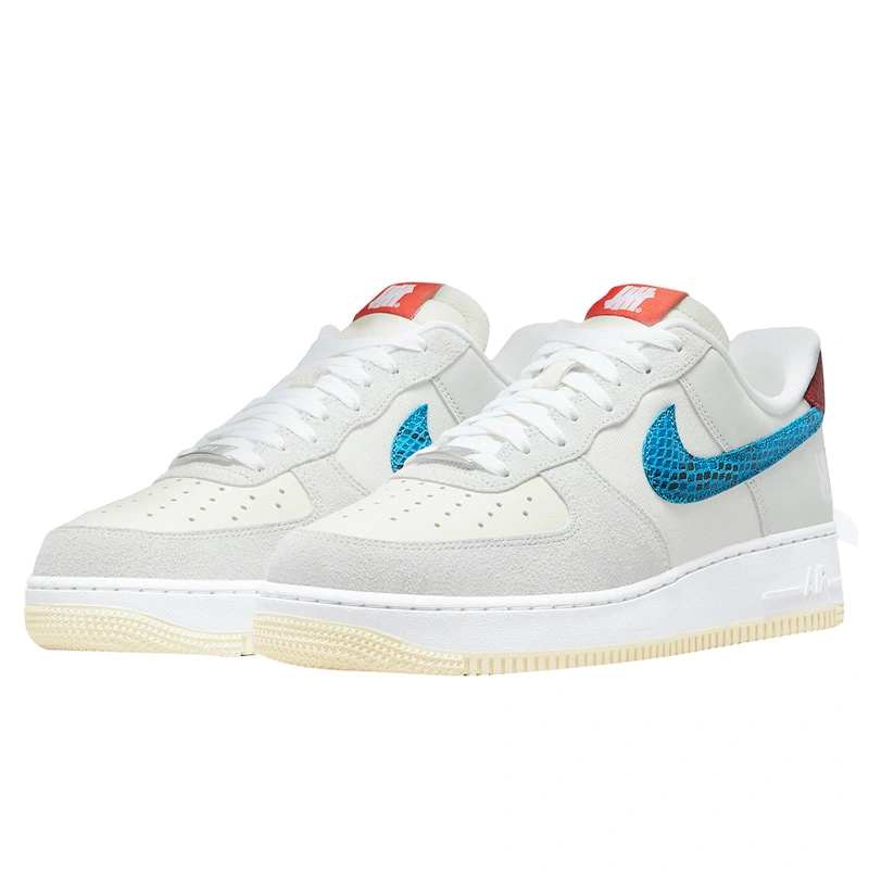 Nike Air Force 1 Low SP Undefeated 5 On It Dunk vs. AF1 DM8461 001
