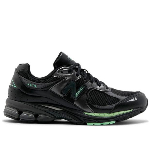 New Balance 2002R Black Powder Green M2002RLD