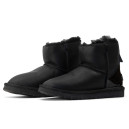 Ботинки UGG Classic Mini Zip II Black