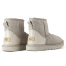 Оригінал UGG Mini Light Grey Metallic Suede