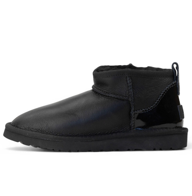 UGG Ultra Mini Leather Black Lacquer