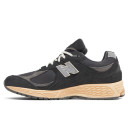 Придбати New Balance 2002R Black FKS56967
