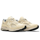 Кросівки New Balance 2002R Bone