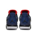 Оригінал Jordan 4 Retro Winterized Loyal Blue