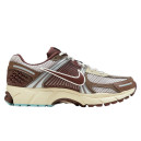 Придбати Nike Zoom Vomero 5 Earth Fossil FKS57558