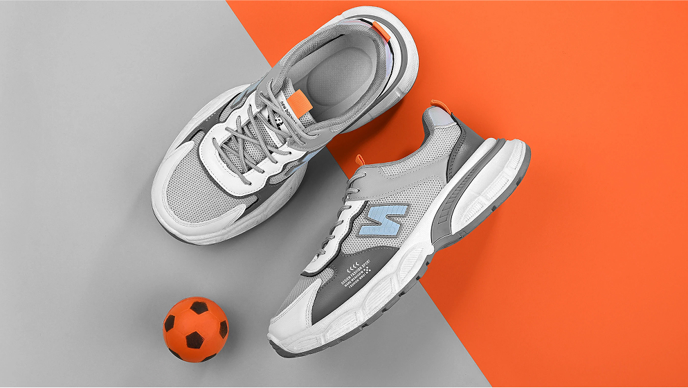 История New Balance