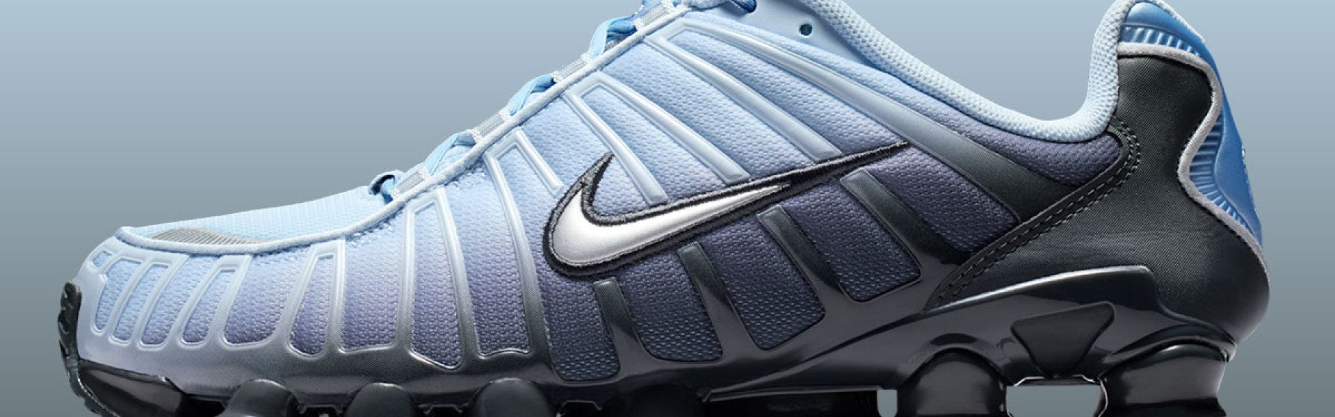 Крижаний тон «Light Armory Blue» тепер з’являється на культовій моделі Nike Shox TL, додаючи їй свіжості та сучасного вигляду