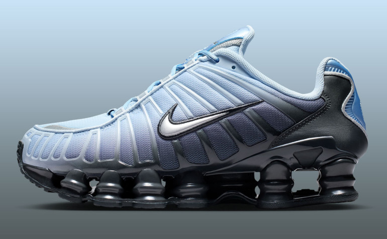 Крижаний тон «Light Armory Blue» тепер з’являється на культовій моделі Nike Shox TL, додаючи їй свіжості та сучасного вигляду